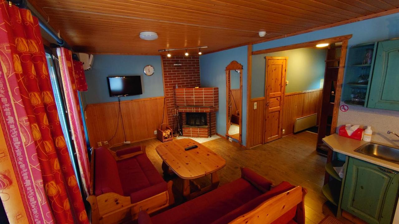 Hotel Guossi 卡里加斯涅米 外观 照片